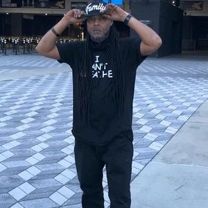 Meet your Posher, Kenny